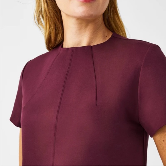 SPANX Ponte Top - Picture 2 of 7